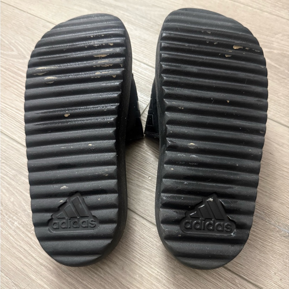 Adidas Adilette Platform Slide Sandal - Picture 4 of 7